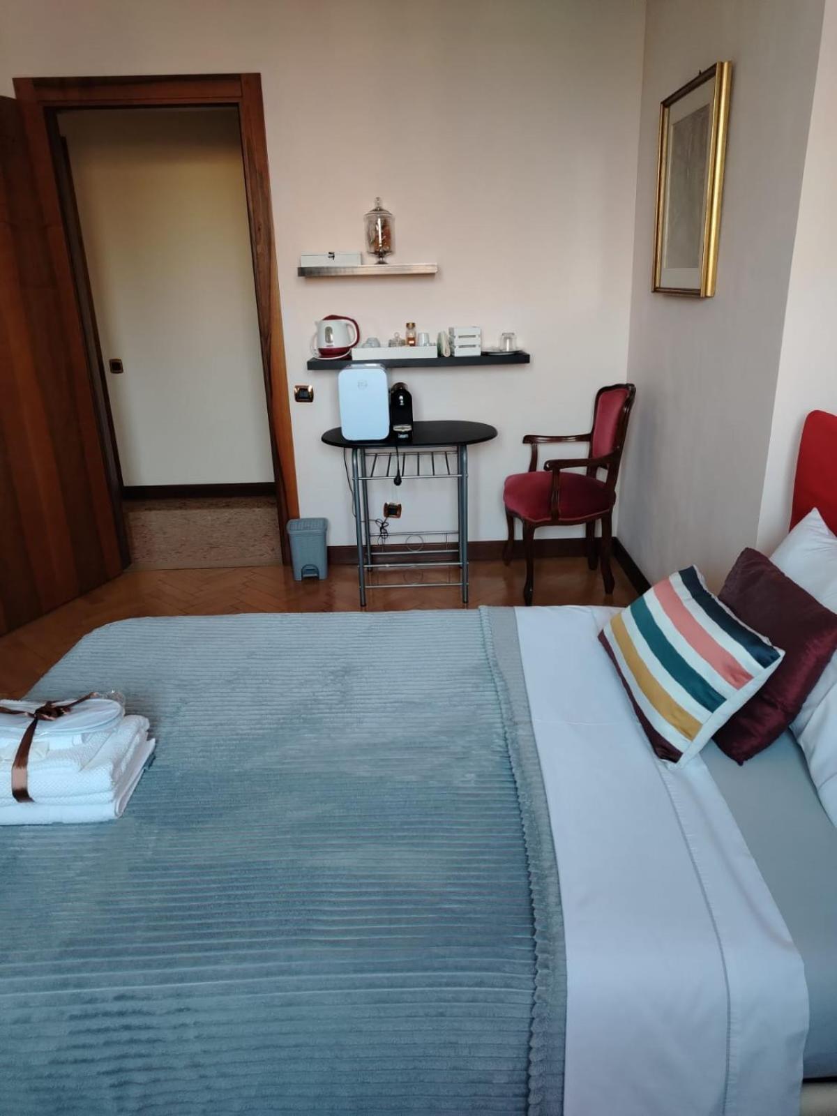 B&B Califano- 2 Leoni Verona Buitenkant foto