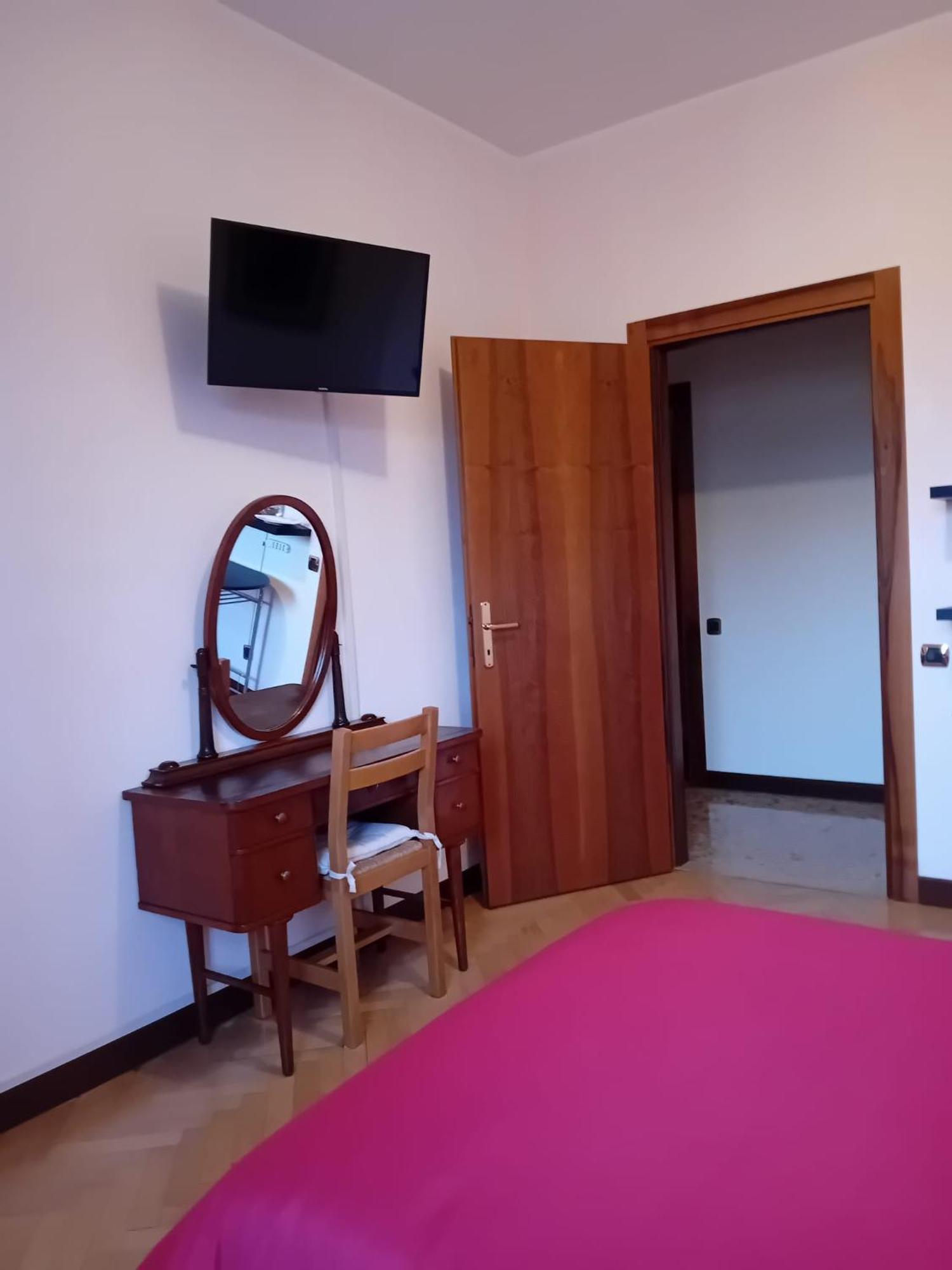 B&B Califano- 2 Leoni Verona Buitenkant foto